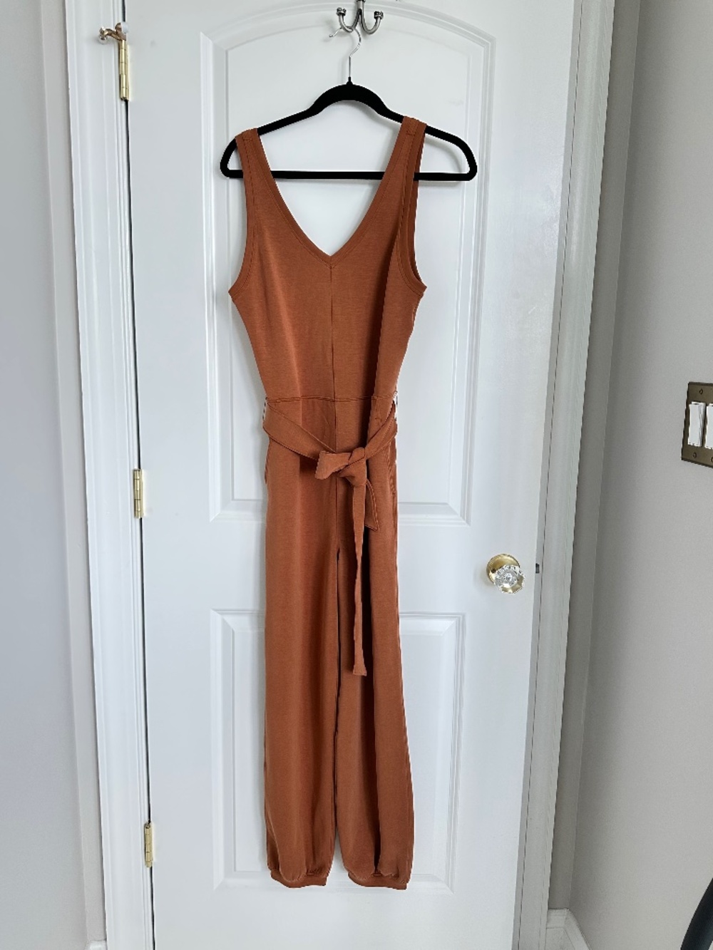 Lululemon Ease of it All V-Neck Jumpsuit Butternut brown Size 6